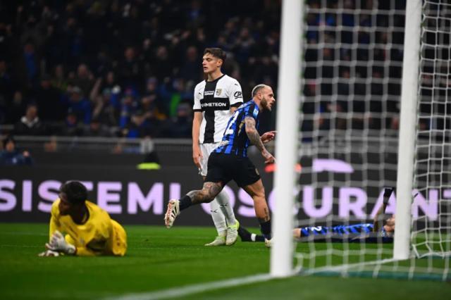 开云体育下载-【意甲】巴雷拉破门达米安乌龙，国米主场3比1帕尔马