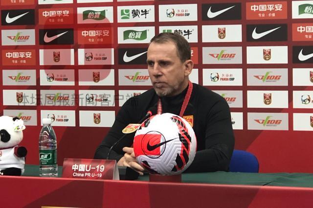 开云APP-久尔杰维奇：今天用了没用过的阵型 队员表现很好