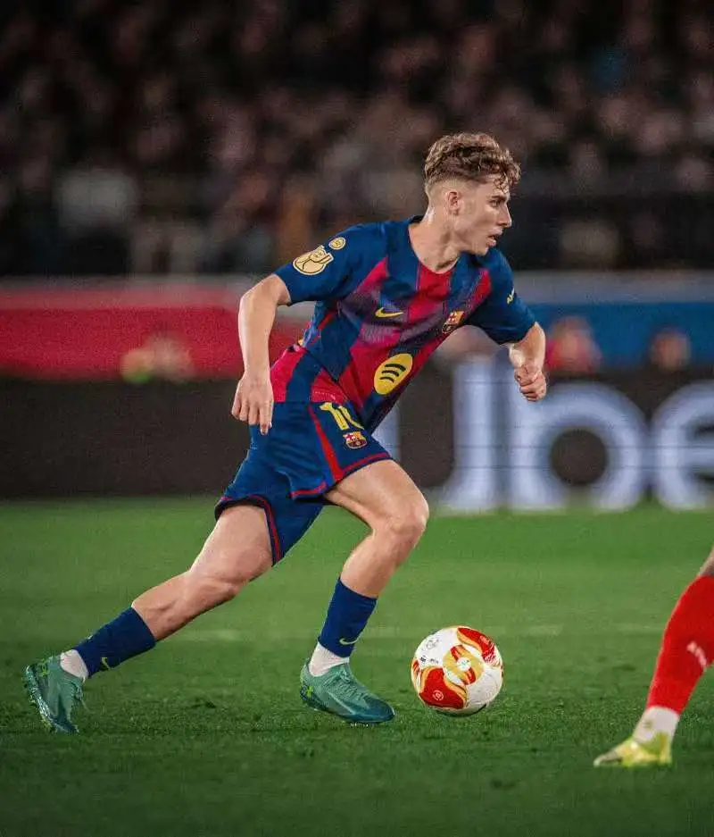 开云官网-费尔明赛后社媒：为球队骄傲，凭借这样的斗志能取得大成就